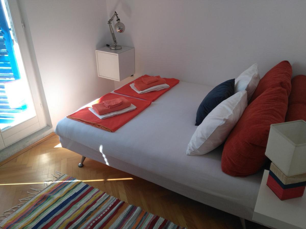 Luka Apartment *