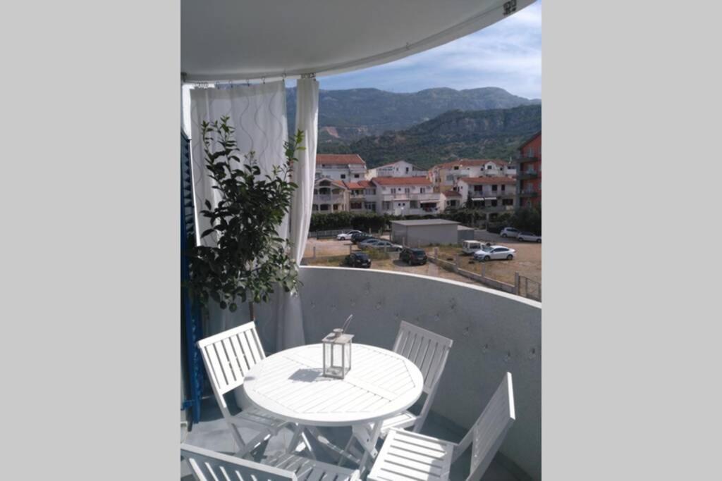 Luka Apartment Budva
