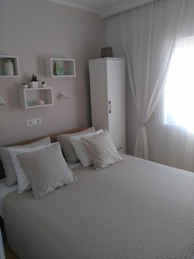 Apartment Luka *