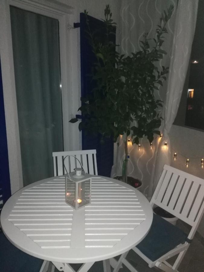 Luka Apartment *