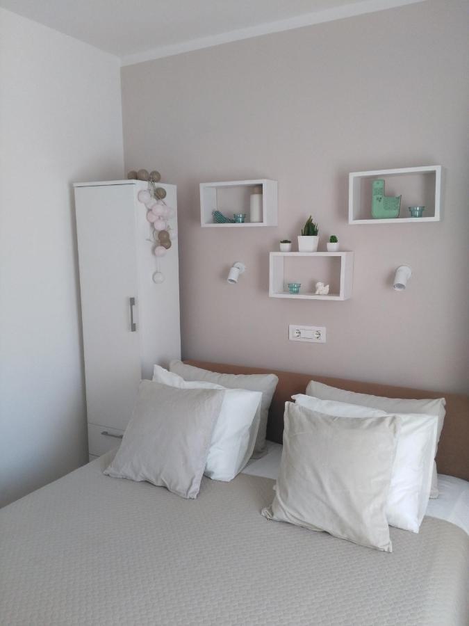 Luka Apartment