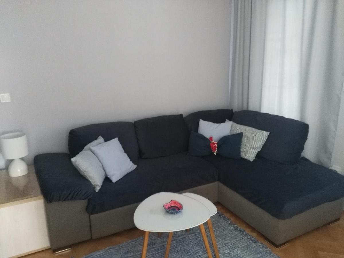Apartment Luka *